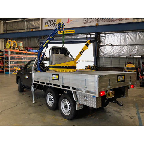 TABLETOP 6 WHEELER 4WD WITH CRANE - code:530015_02